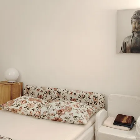 Apartment Big For2or3or4 *